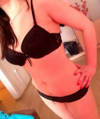 Доминика, 29 лет, 2 размер груди